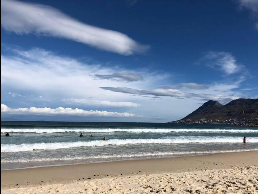شقة A Relaxing Getaway With Ocean Views كيب تاون المظهر الخارجي الصورة
